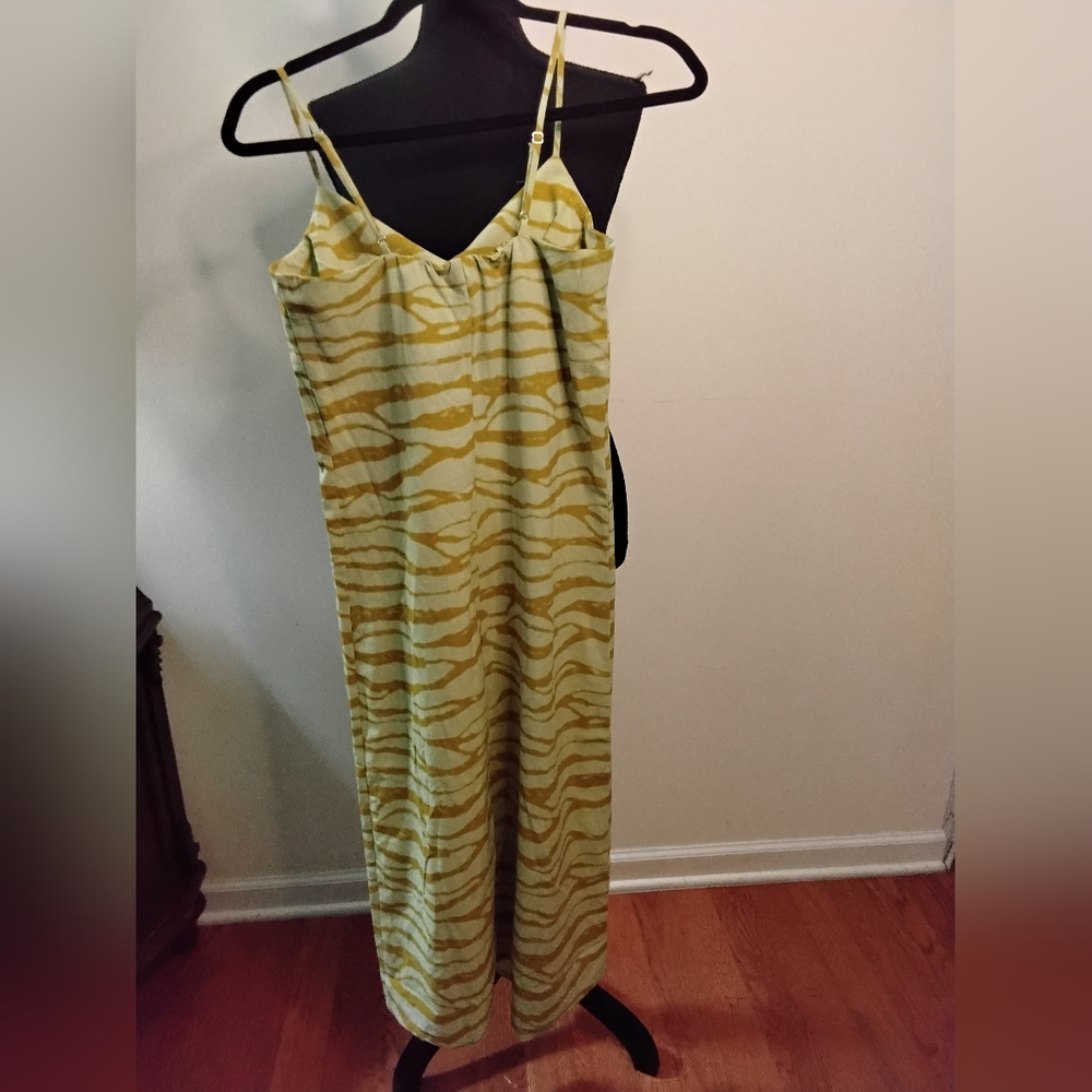 Moodie Animal PRINT GREEN DRESS XS NWT - Picture 2 of 4